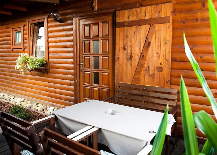 布鲁纳利卡公寓 *